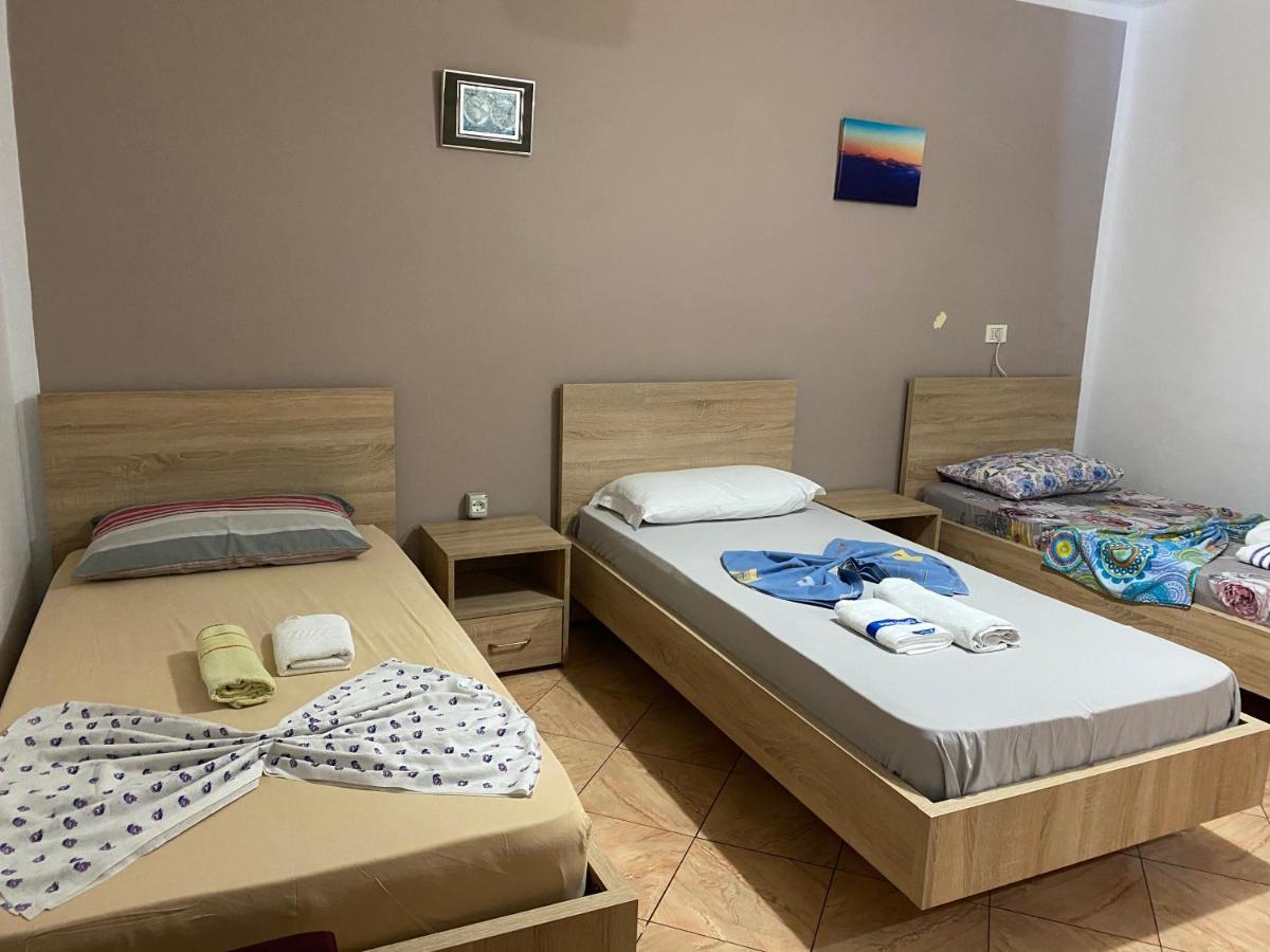 טיראנה Guesthouse Sense מראה חיצוני תמונה