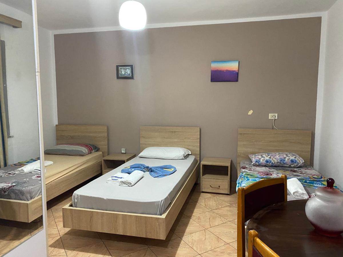 טיראנה Guesthouse Sense מראה חיצוני תמונה